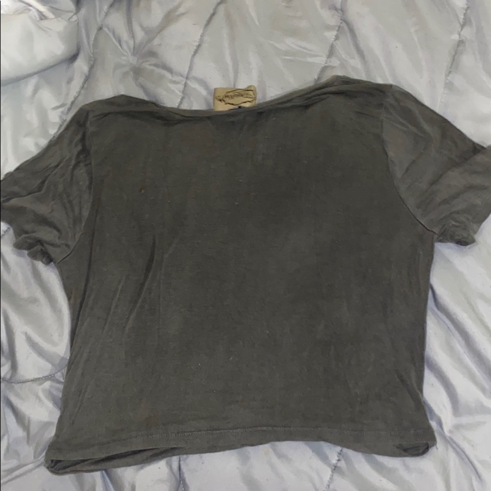 crop top - Picture 4 of 6